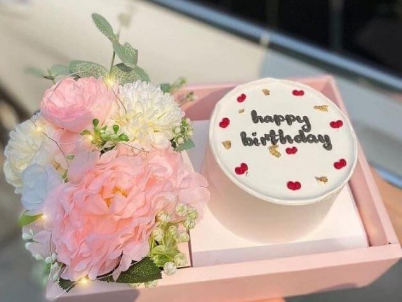 Floreest Flower: Điểm Đến Hoàn Hảo Cho Bánh và Hoa